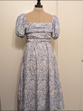 O.p.t. Aka Caara River Dress Blue & White Floral Square-Neck Puff Sleeve Midi